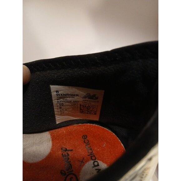 Disney Minnie Mouse Women's New Balance Running Sneakers Size 10 Black/Red - Picture 5 of 11